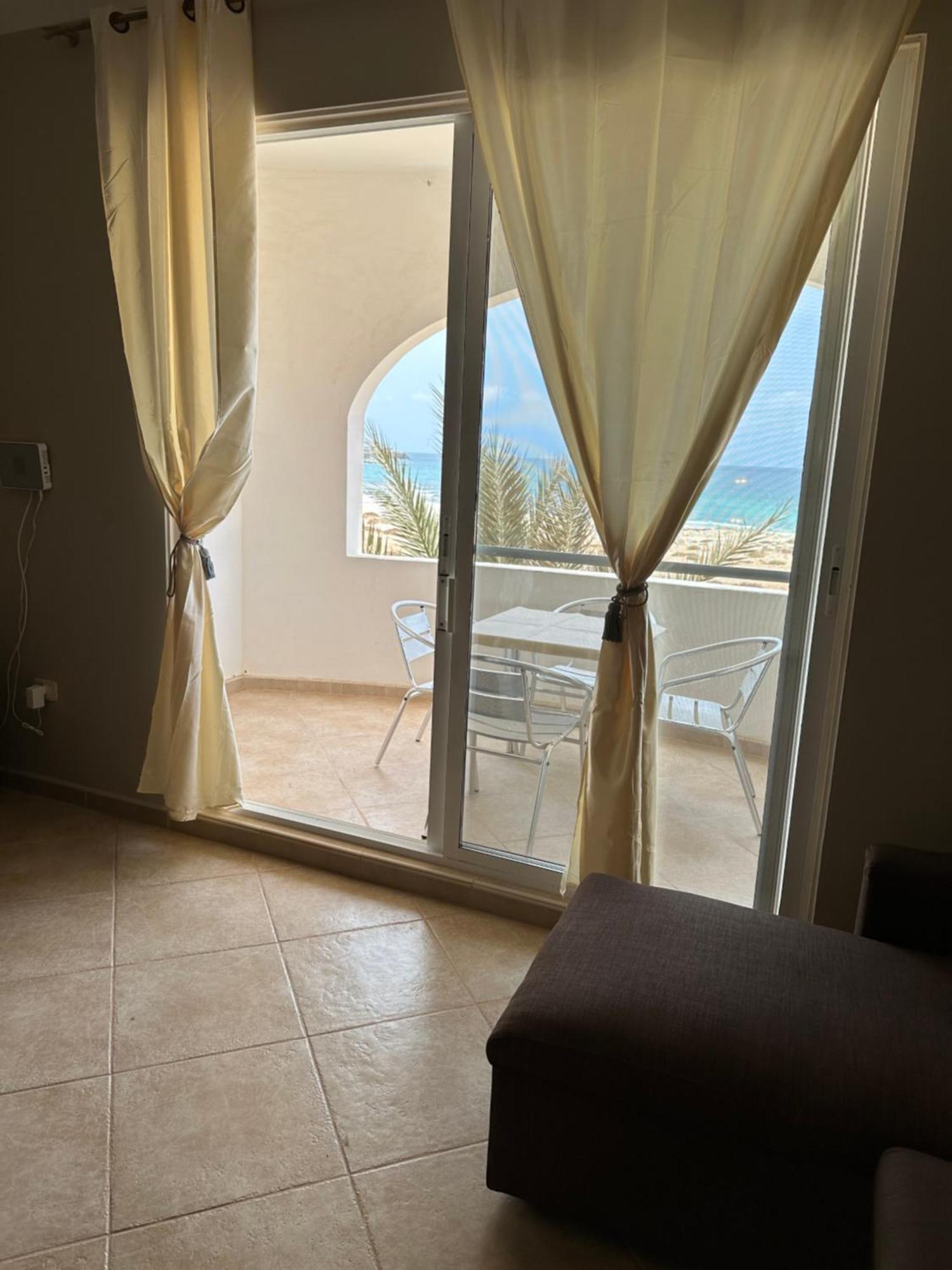 דירות Sea View Nautilus Free Wi-Fi סאל ריי מראה חיצוני תמונה