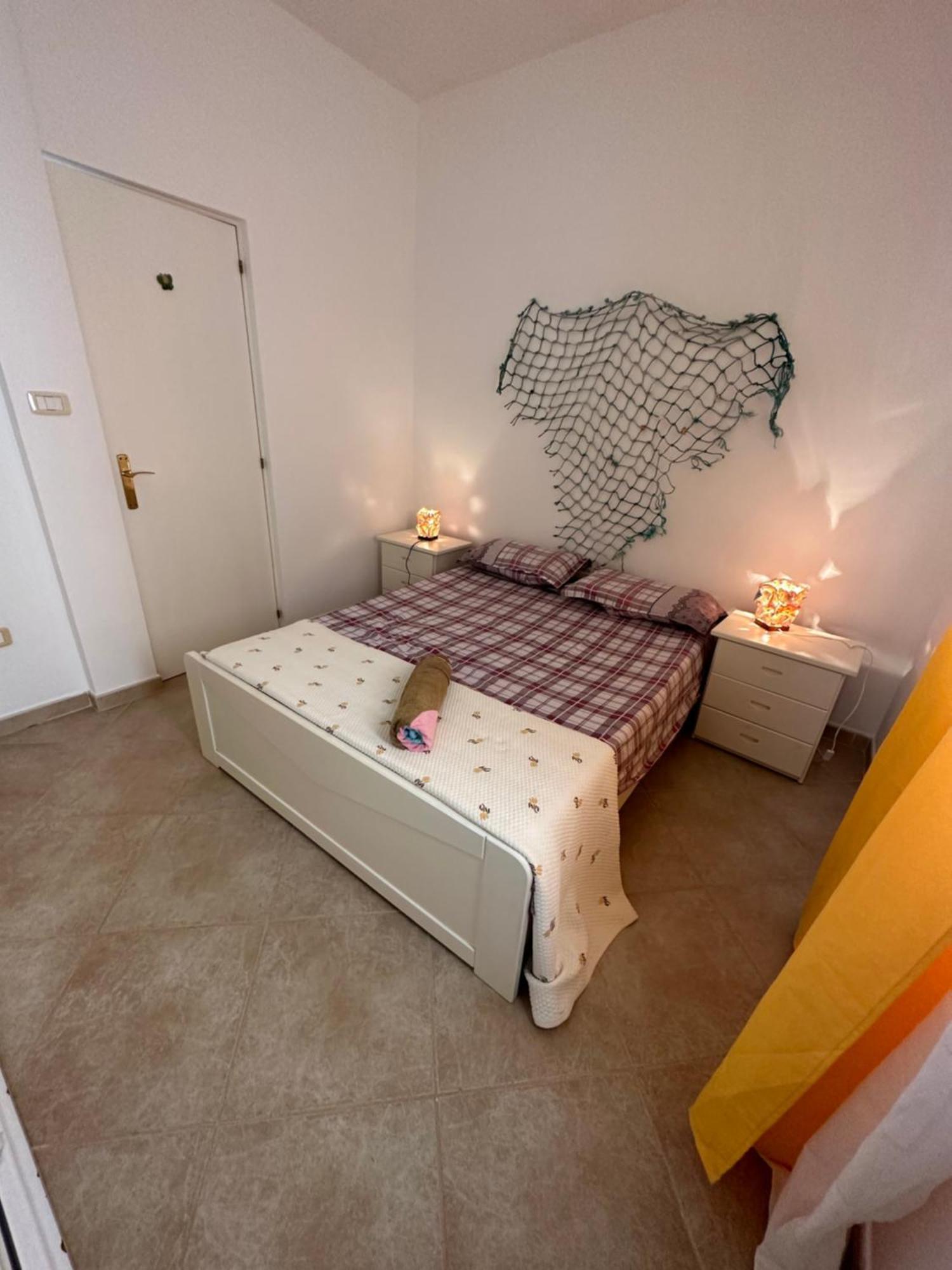 דירות Sea View Nautilus Free Wi-Fi סאל ריי מראה חיצוני תמונה